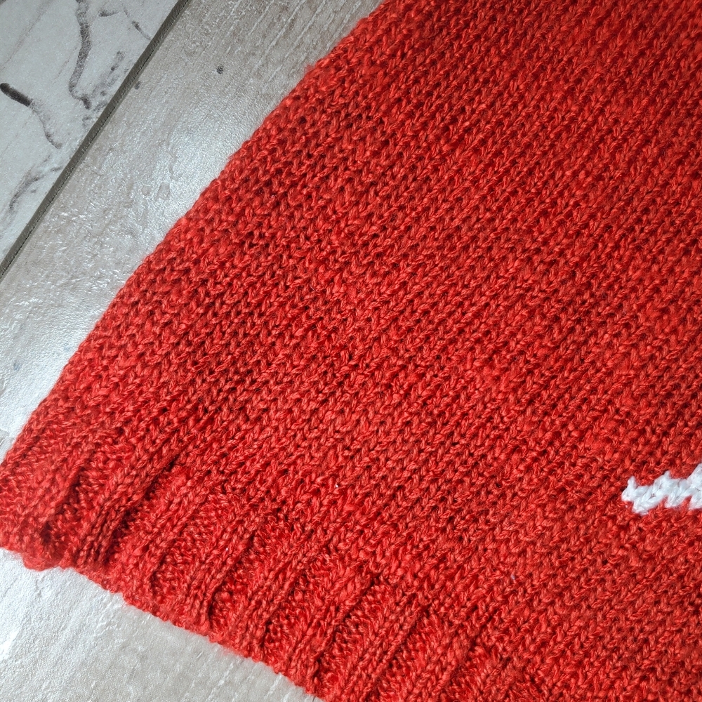 Maurices Red & White Star Sweater Tank Top Size Medium NWOT - Picture 14 of 16